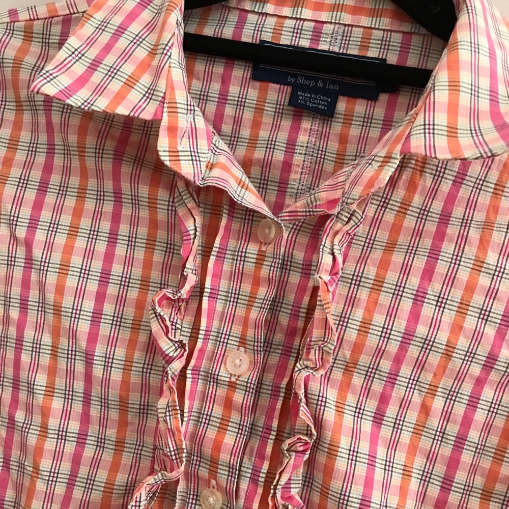 Vineyard Vines 1/2 button down shirt